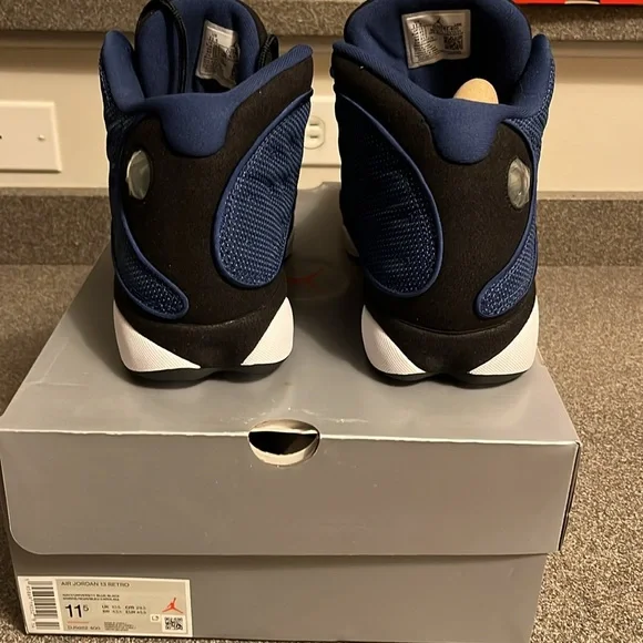 Air Jordan 13 RETRO (Black/Navy) Size 11.5 (brand new with box)